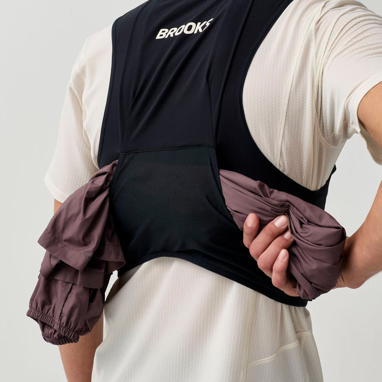 Brooks Cascadia Hydration Vest – Unisex