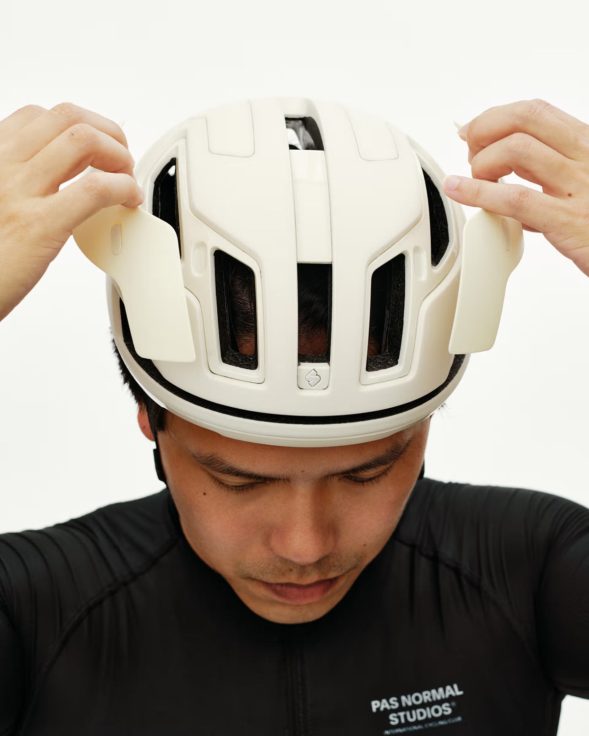Pas Normal Studios X Sweet Protection Falconer Aero 2Vi MIPS PNS Cykelhjelm