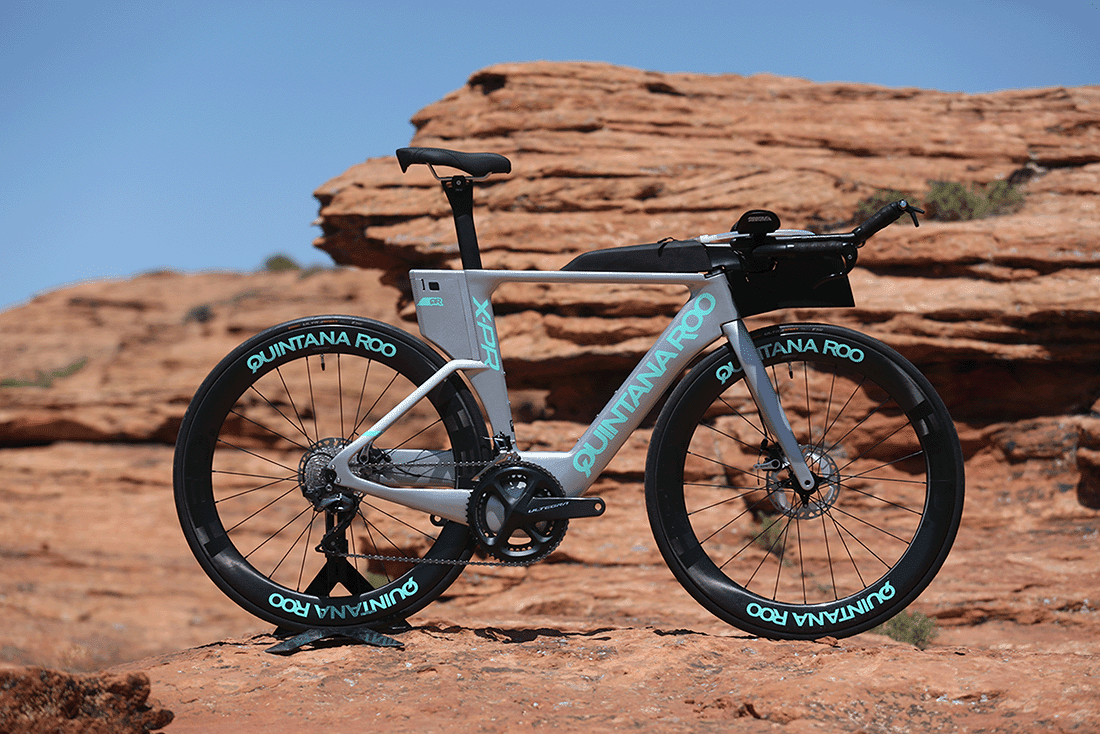 Quintana roo X-pr triathlon cykel i sølv og mint farve