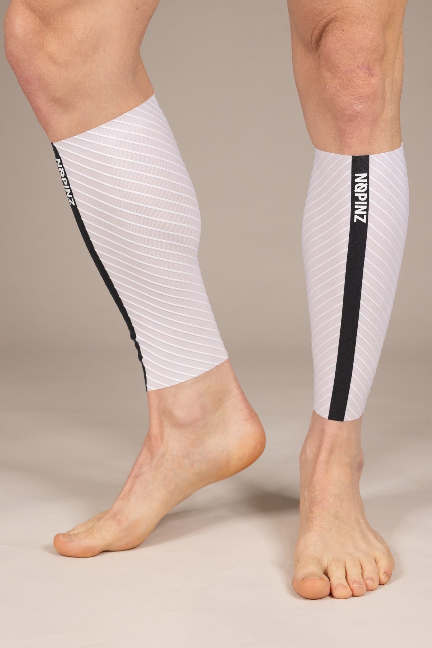 Nopinz Hypersonic MK2 Waden-Sleeves – Weiß