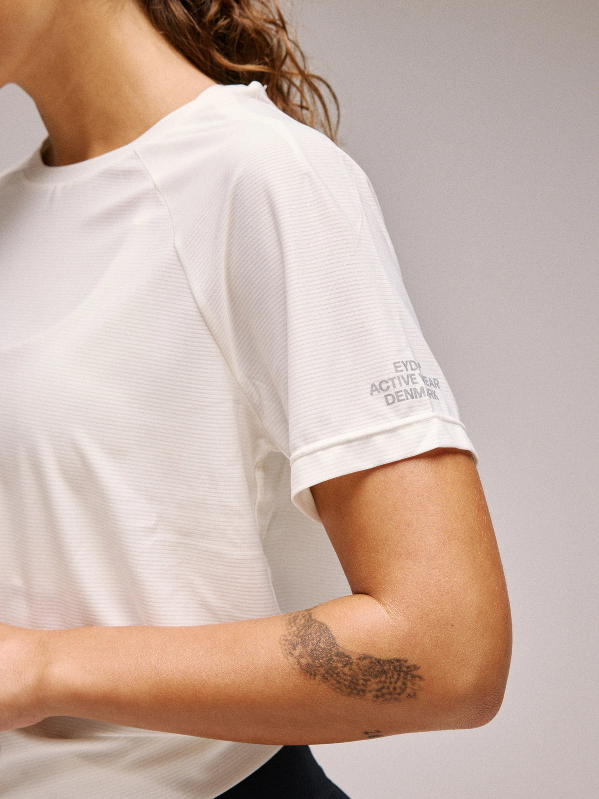 EYDA Lecia Tee