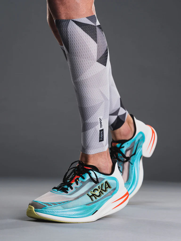 FUSION TEMPO! One Calf Sleeves